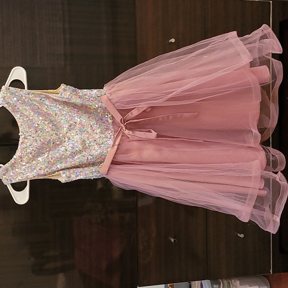 Pre-teen girls dress - Picture 2 of 2
